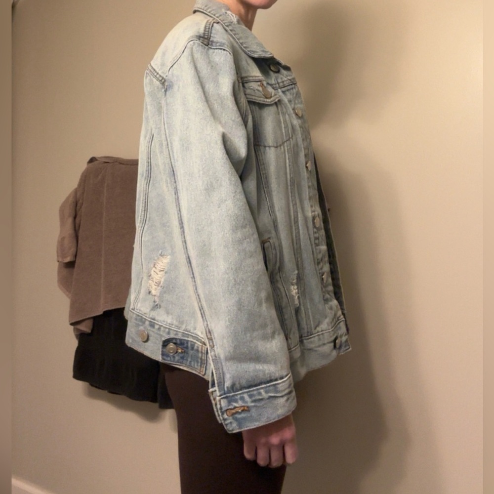 Time & Tru Oversized Blue Denim Jacket - Picture 9 of 10